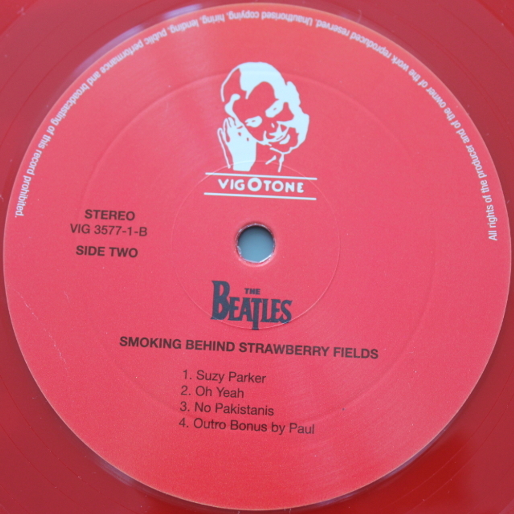The Beatles / Smoking Behind Strawberry Fields (Coloured Vinyl)(LP)