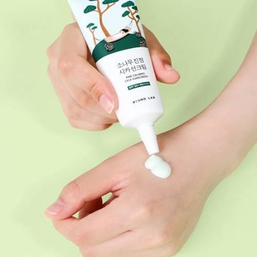 Round Lab Pine Calming Cica Sunscreen SPF50+ PA++++ солнцезащитный крем для проблемной кожи