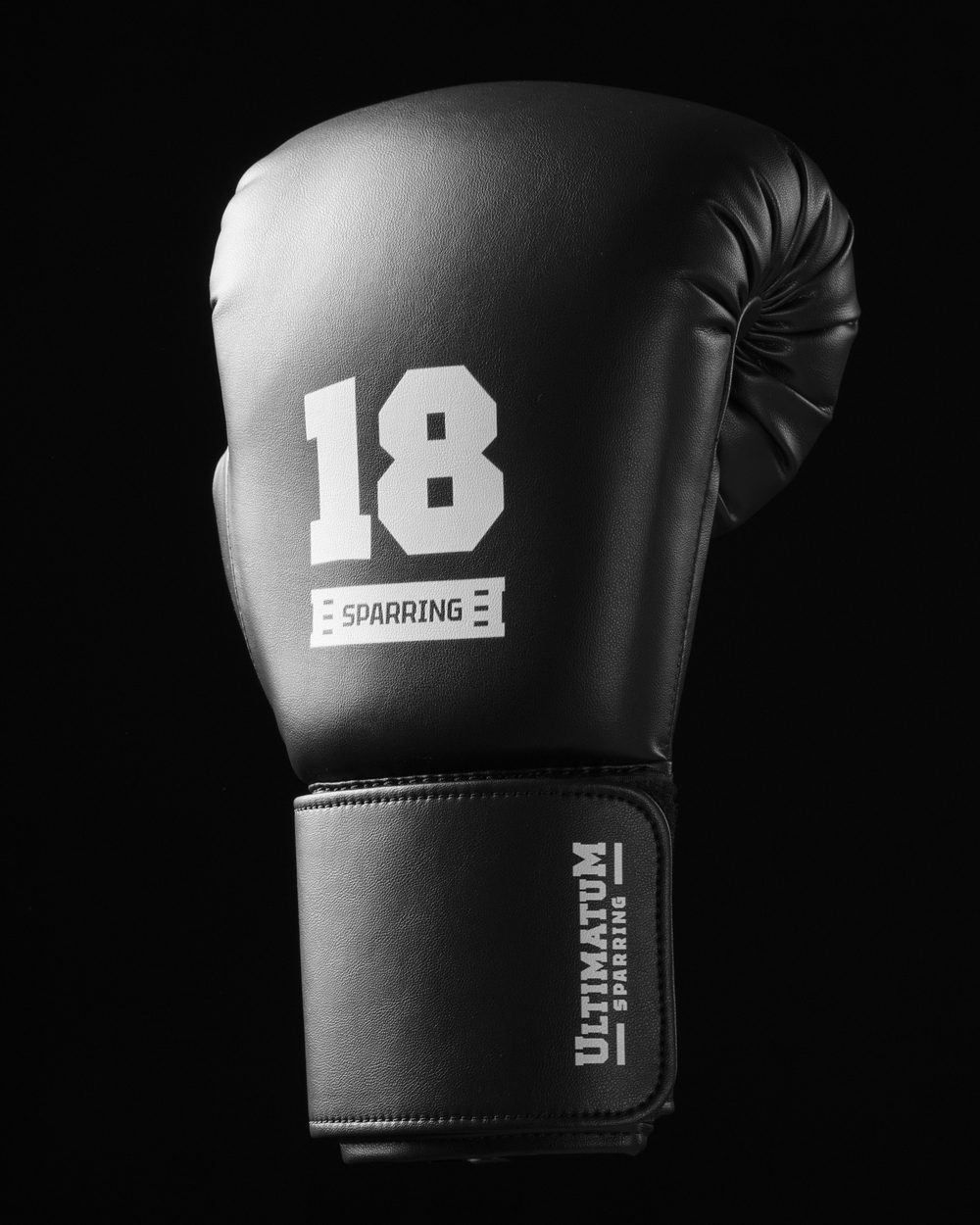 Безопасные перчатки для спарринга Ultimatum Boxing Черные