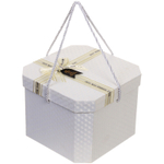 Коробка подарочная «Близкому человеку» 21*21*16 см, белый