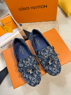 Louis Vuitton Mocassin