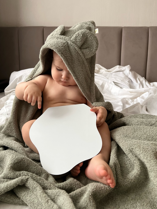 Детское полотенце с капюшоном оливковый