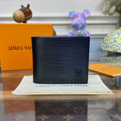 Louis Vuitton Marco Wallet