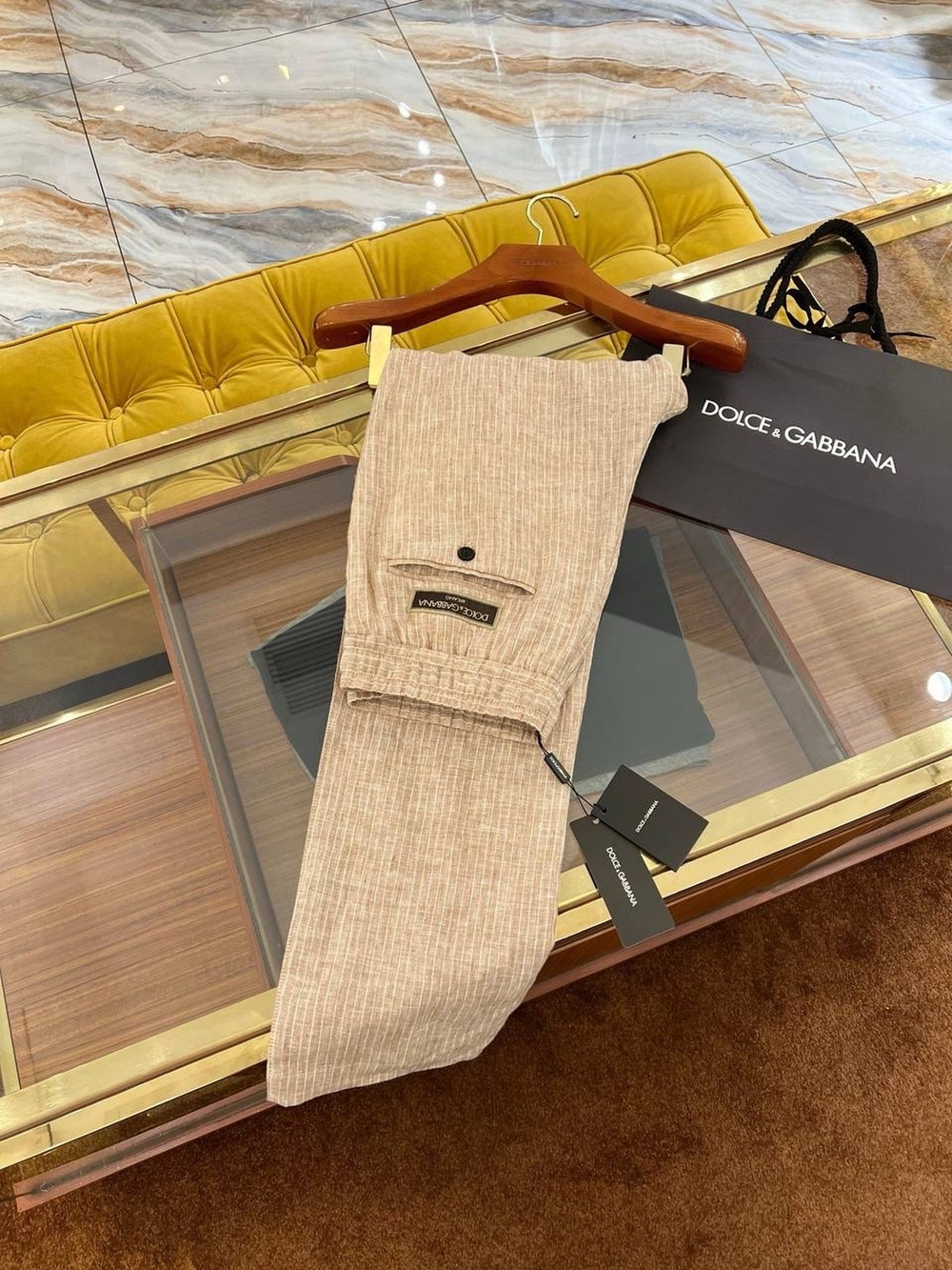 Льняной костюм Dolce & Gabbana