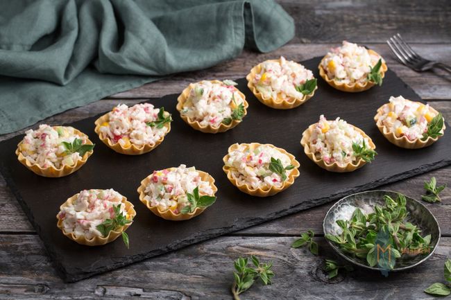 Тарталетка с крабовым салатом, 20 шт.