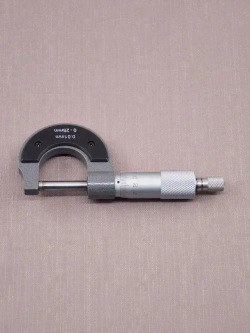 Микрометр нониусный 0-25 мм, 0,01 мм, SKATA