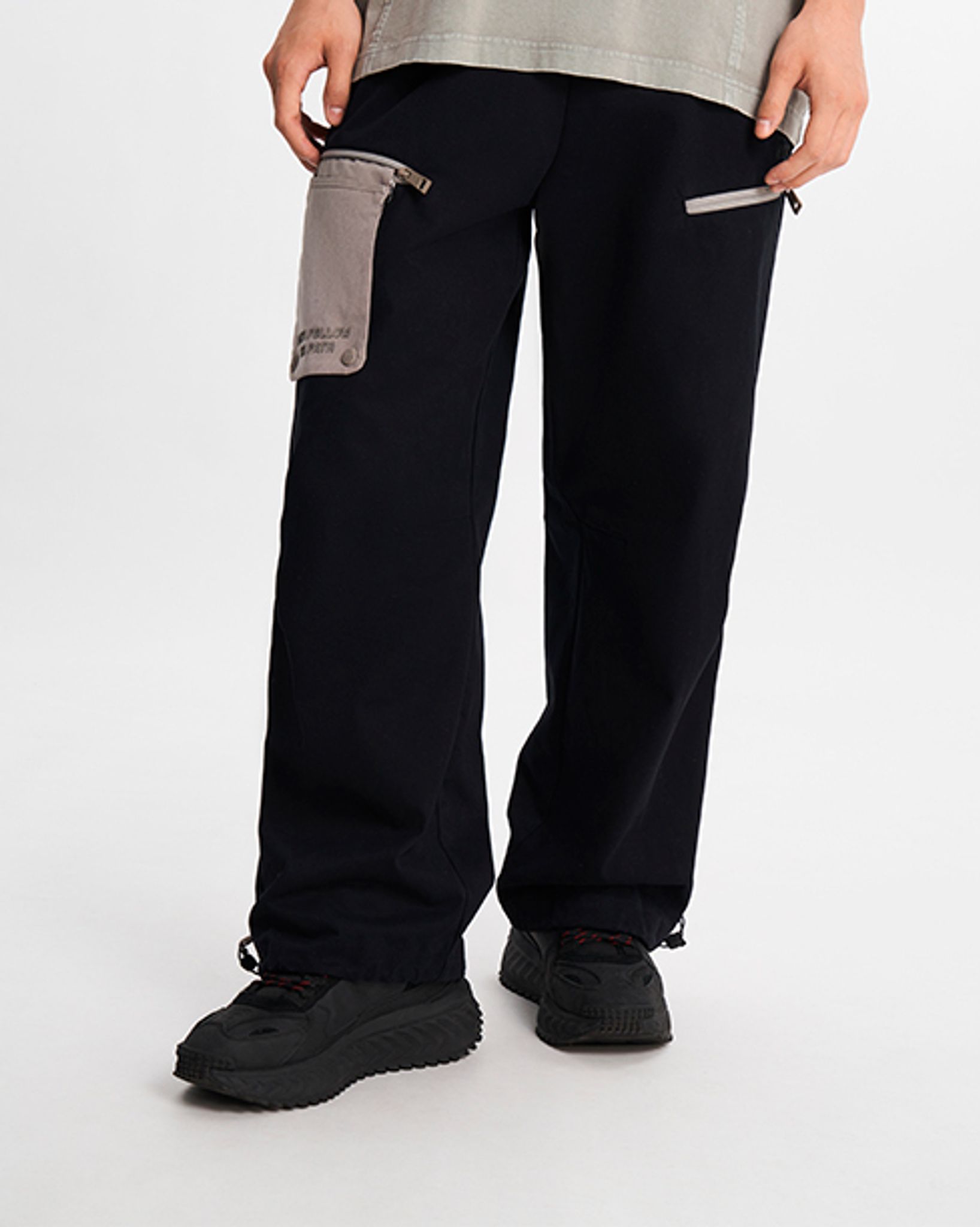 DEMIX X AYTLO BLACK POCKET PANTS | Аутло