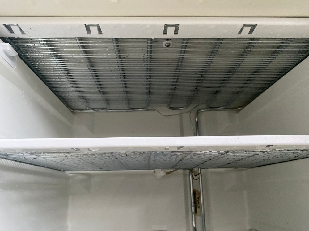 Морозильный барный шкаф Liebherr GGUesf 1405