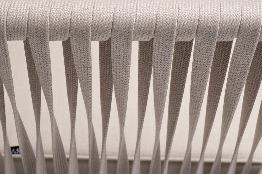 "Касабланка" диван 2-местный плетеный из роупа, каркас алюминий белый муар, роуп бежевый 20мм, ткань бежевая 15052