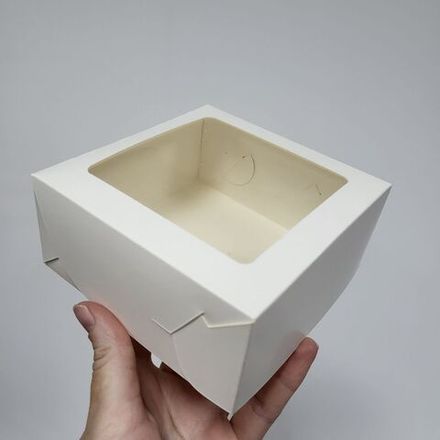 Коробка белая с окном 12*12*5,5 см (откидная крышка)