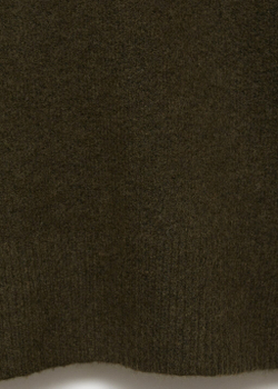 Трикотажное платье с воротником с отворотом