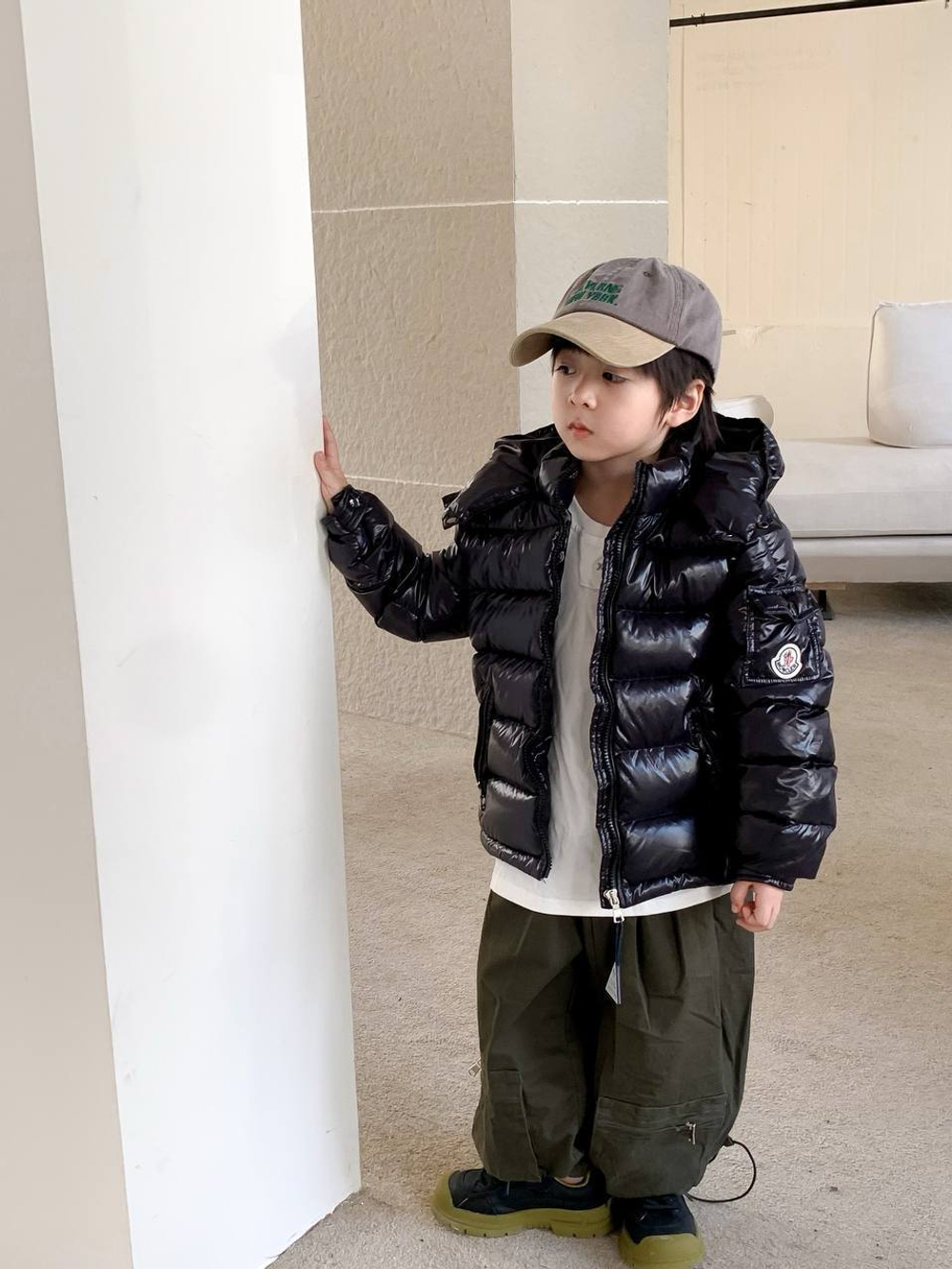 Пуховик Moncler