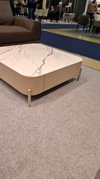 Журнальный столик с выдвижными ящиками Nomu, 90х90 см, керамика