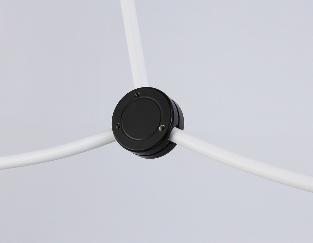 Подвесной светильник TR2566/3 WH/BK белый/черный E27/3 max 60W 1130*150*540