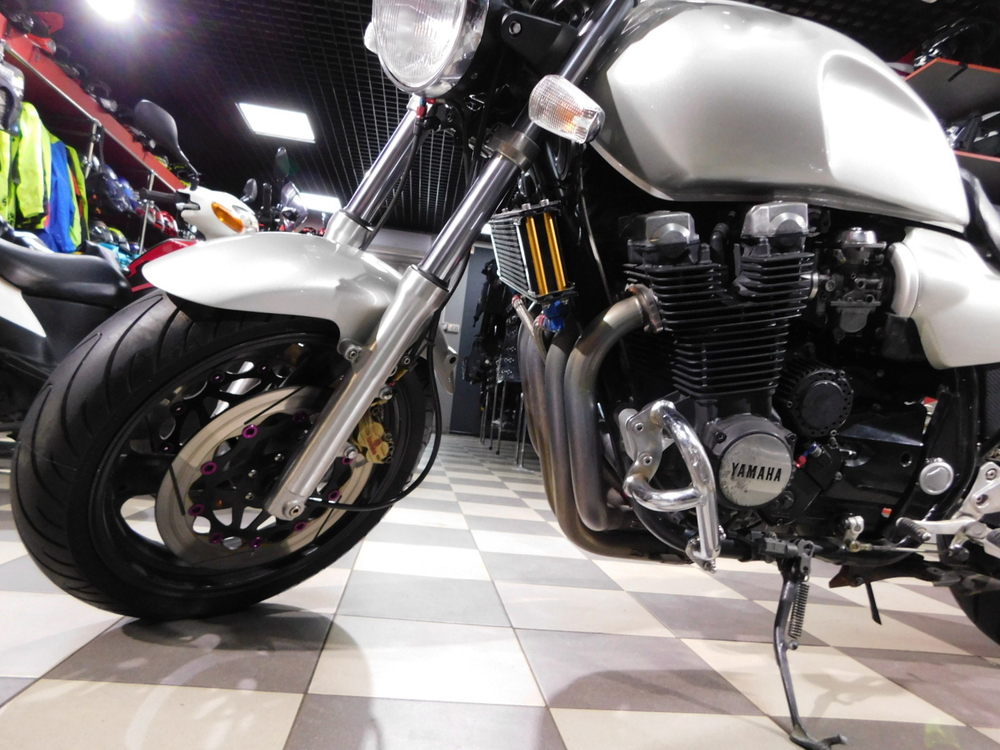 Yamaha XJR 1200 4KG-021228