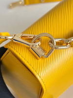 Louis Vuitton Twist MM