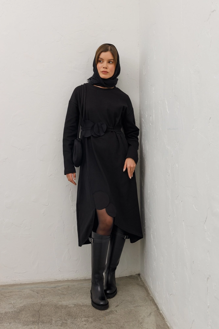 ПЛАТЬЕ ЛИЛИТ ЧЕРНЫЙ