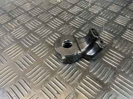 Крепление тросиков газа Yamaha FJR1300A RP13A 2010