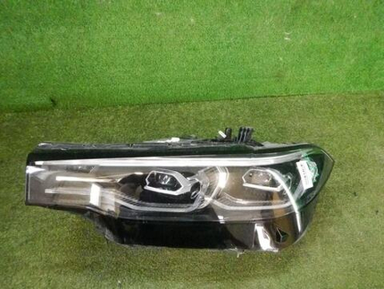 Фара левая BMW X7 G07 (2019-2022) LED