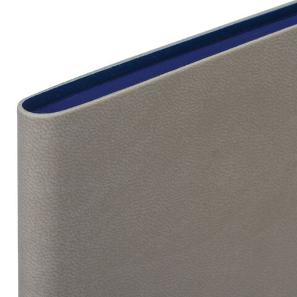 Блокнот в клетку А5 (148x218 мм), 80 л., под кожу серый BRAUBERG "Metropolis Mix", 111041