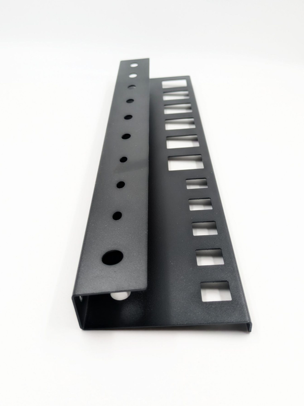 Держатель-органайзер для отверток и плоскогубцев, пассатижей, клещей