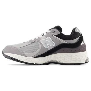 New Balance NB 2002R Беговые кроссовки Низкие Бело-серые Мужские