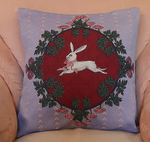 Декоративный гобеленовый чехол для интерьерной подушки Бегущий Заяц 47*47