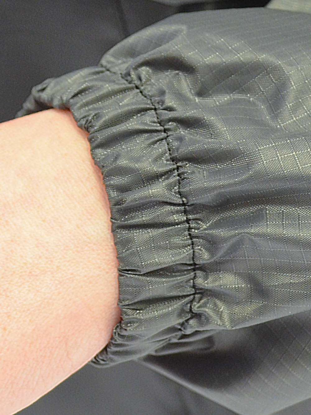 Спортивный костюм Prival Ветровлагозащитный женский, чёрный+серый