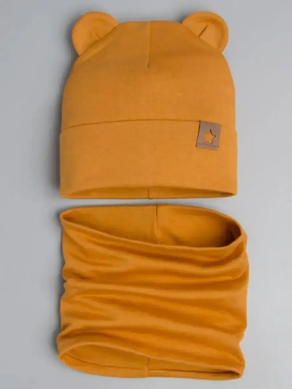 Шапка с ушками осенняя и снуд для детей