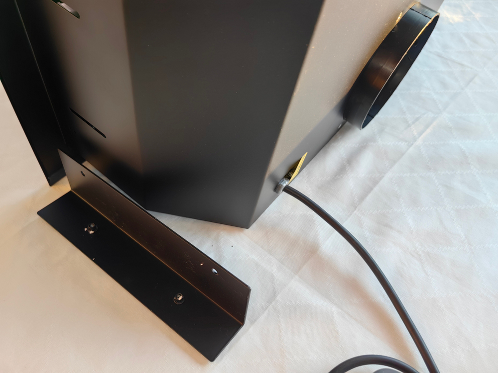 вытяжка D 545 S