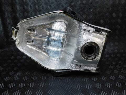 Бак топливный Suzuki GSX1300R Hayabusa 99-2007