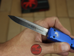 Нож Microtech Ultratech S/E - синяя рукоять, стандартный клинок сатин RK-379