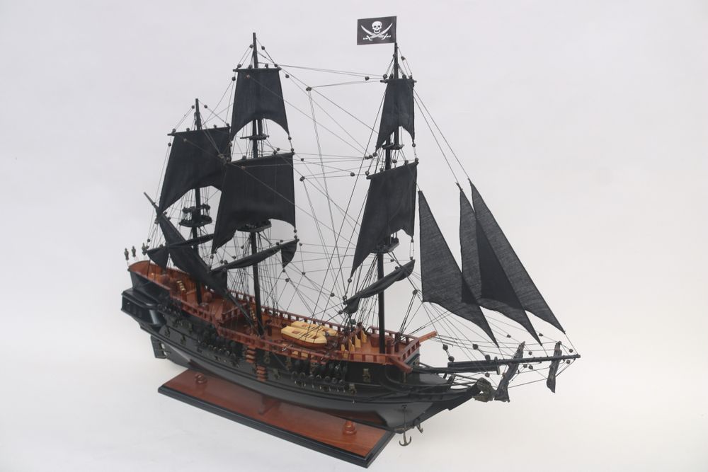 Van Der Heijden Модель парусника "Черная Жемчужина"