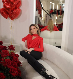 Боди с драпировкой из бифлекса