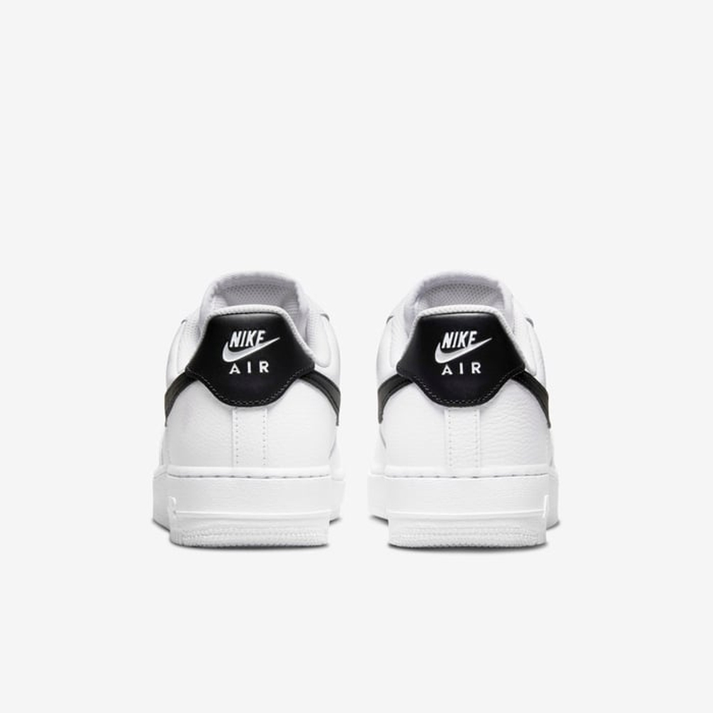 Кроссовки женские NIKE WMNS AIR FORCE 1 07