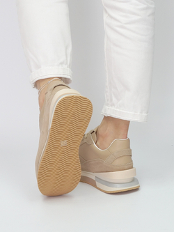 Кроссовки женские демисезонные