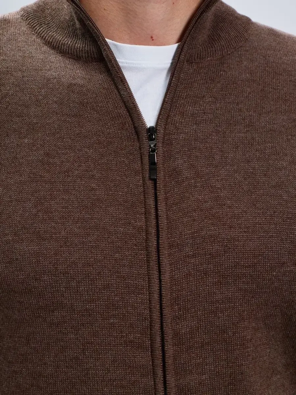 Кардиган с карманами