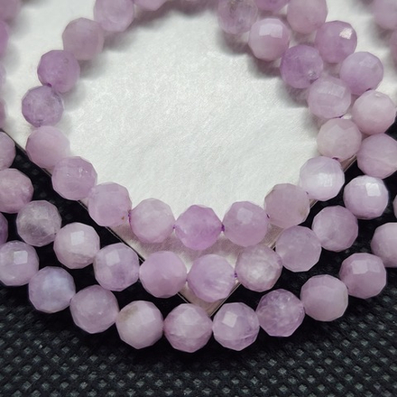 Кунцит природный, бусина шар в огранке, 5.2мм