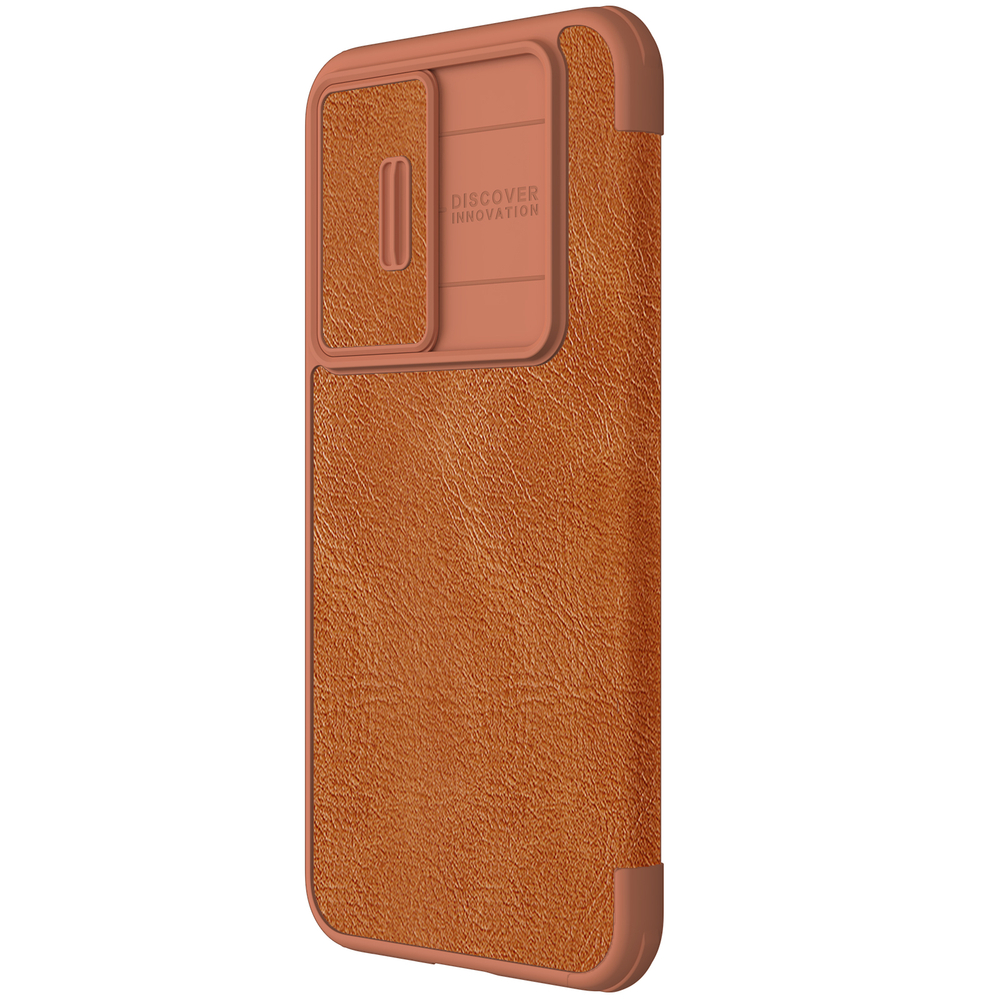 Кожаный чехол книжка коричневого цвета от Nillkin для Samsung Galaxy S23 FE, серия Qin Pro Leather с защитной шторкой для камеры