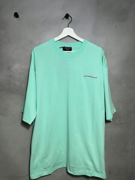 Футболка Balenciaga