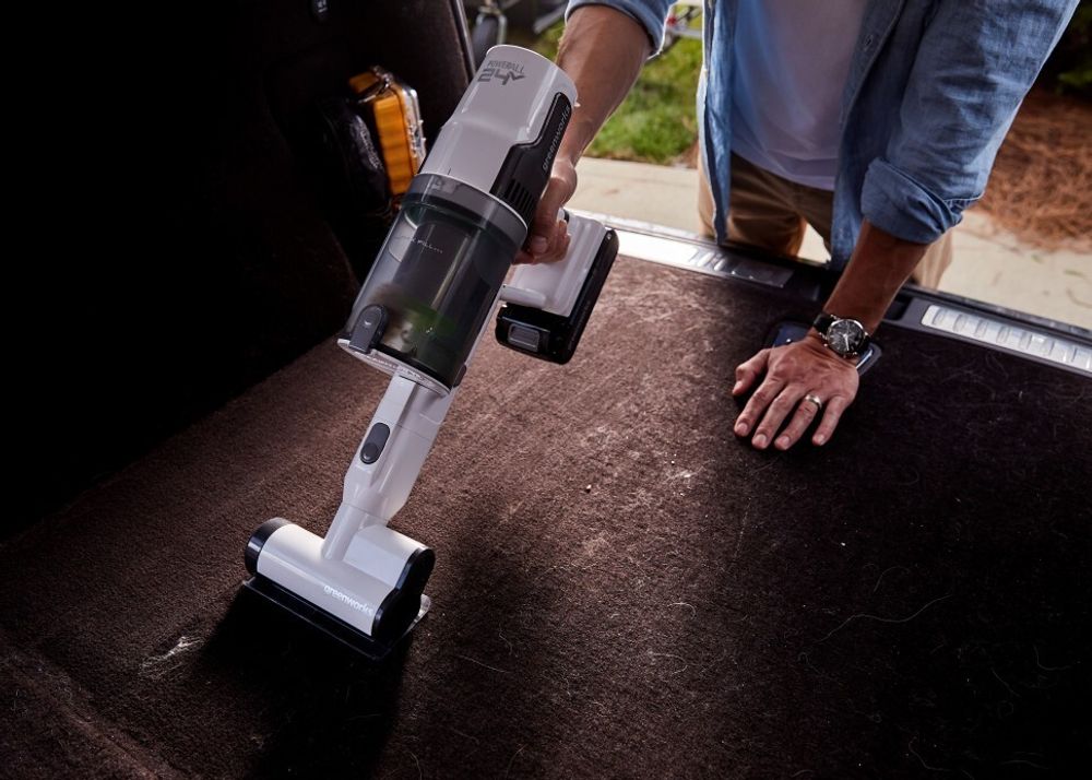 Пылесос беспроводной вертикальный аккумуляторный Greenworks 24В GD24SVK4D, Арт.4701107UB с АКБ 4 А*ч и ЗУ