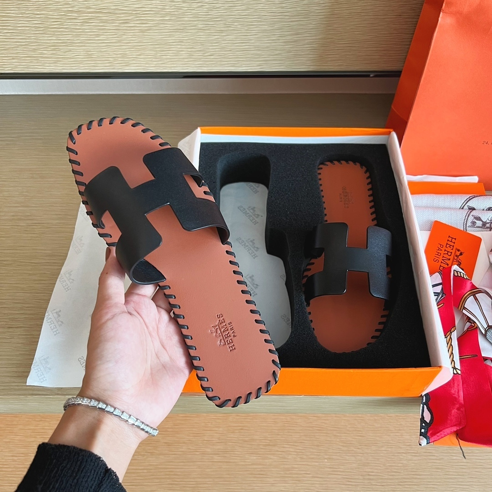 Hermes Oran Sandal