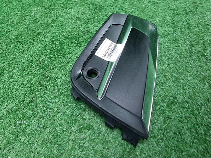 Решетка переднего бампера RH Volvo XC60 2 (17-21)