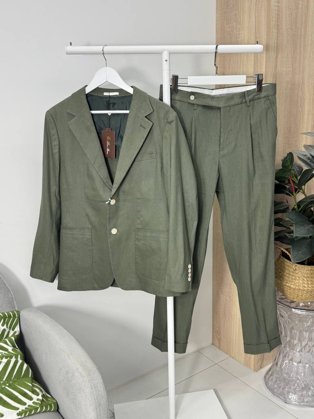 Льняной костюм Loro Piana