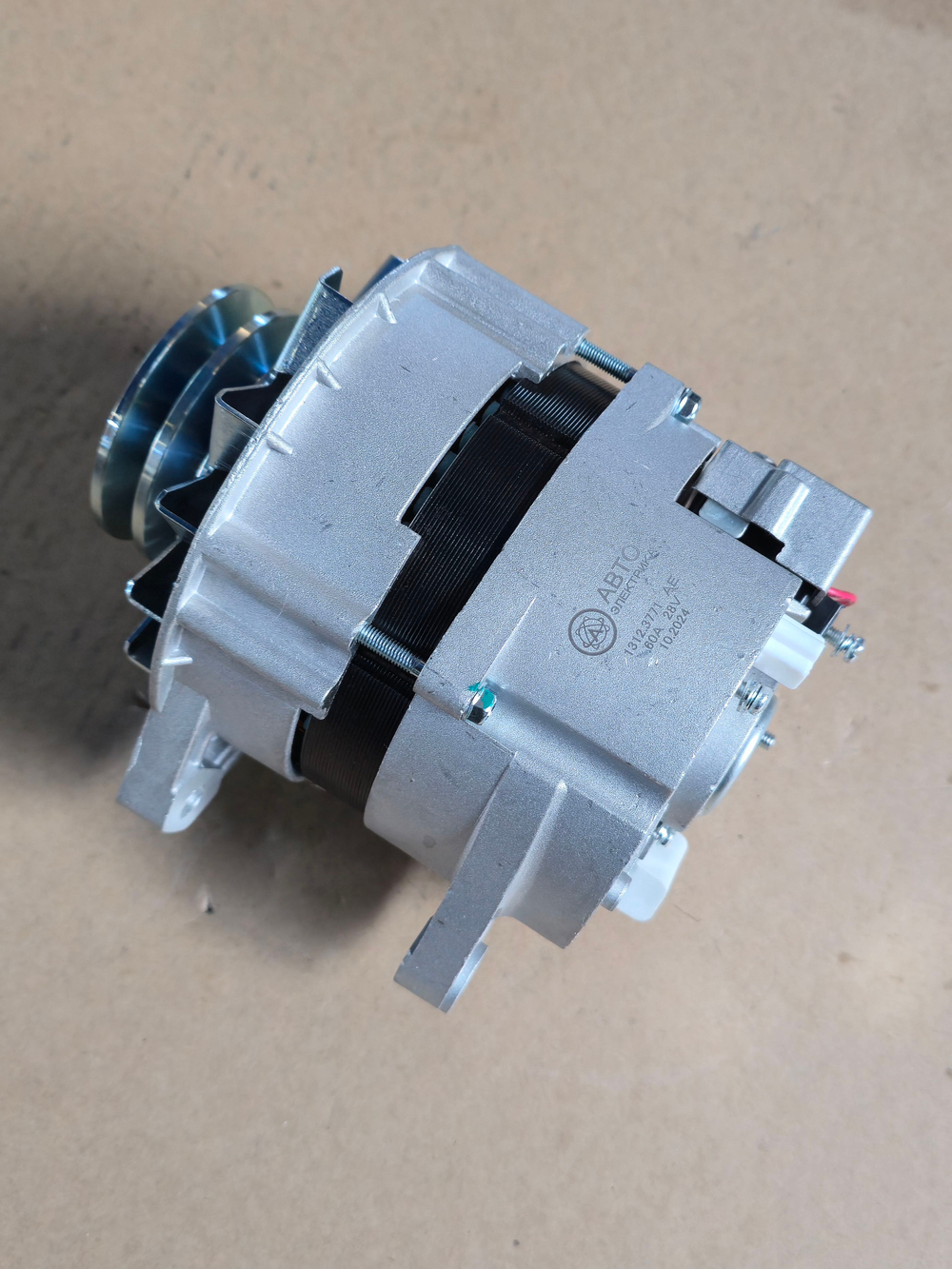 Генератор Камаз, Маз дв.ЯМЗ-236, 238, Камаз-740 28В 60А Автоэлектрика