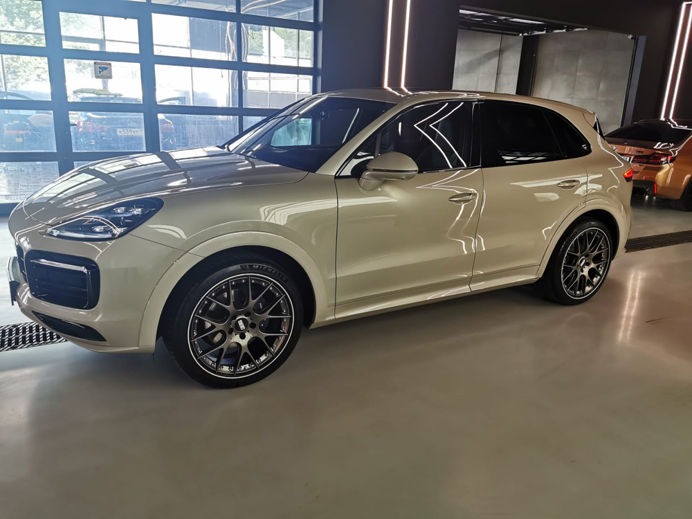 9YA & BBS CH-R II 22" satin platinum