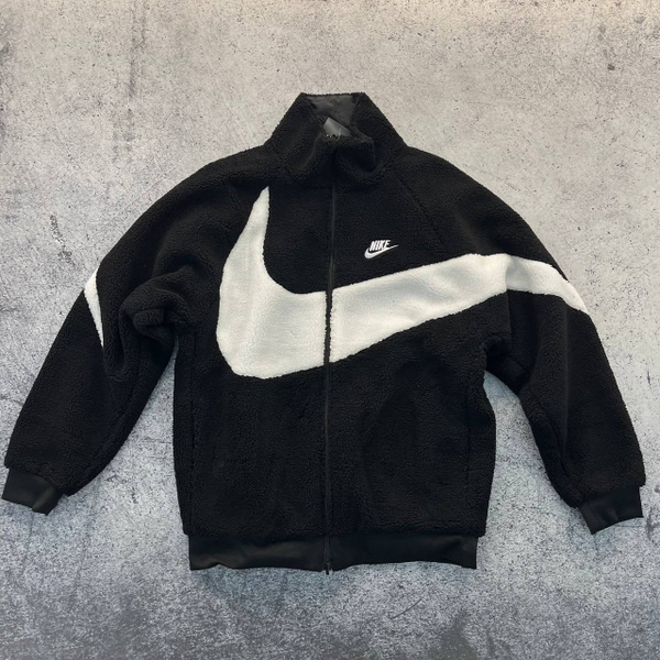 Ветровка шерпа Nike black