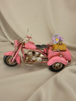 R&D Модель мотоцикла с люлькой "Harley Davidson", розовый с цветами