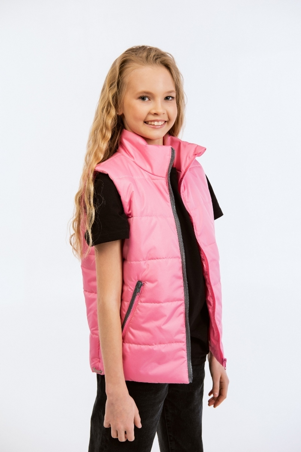 Жилет для девочки "Смайл" розовый