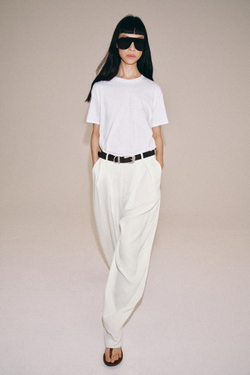 ZARA СВОБОДНЫЕ БРЮКИ С ЗАЩИПАМИ — ZW COLLECTION, ЖЕЛТОВАТО-БЕЛЫЙ